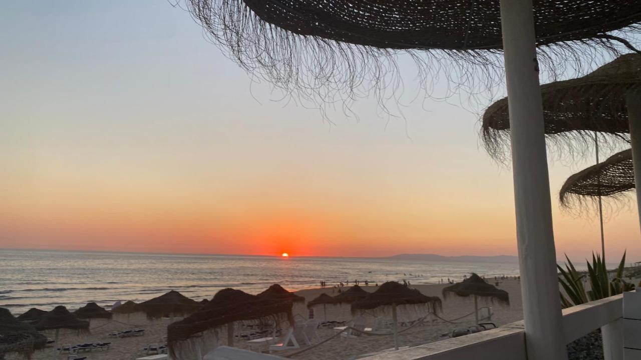 Rock'S Beach Spot Front Costa da Caparica Bagian luar foto